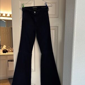 High-Waisted Flare Jean Trousers Retro Style